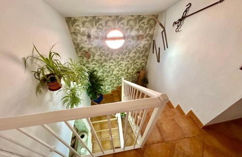 GATU Villa Lurberri, piscina privada, Parking, jardines -Mayores de 25 años y familias " - Foto 3