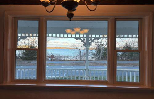 Family Lakeside Escape with Private Beach and Calm Waters - Foto 27