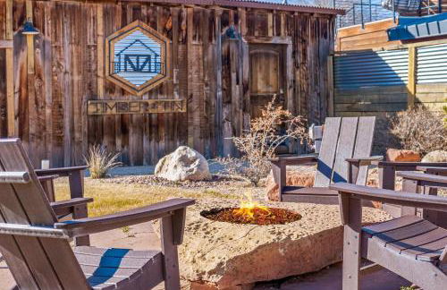 Timber & Tin H 2Bed 2Bath w Pool & Rooftop Deck - Foto 17