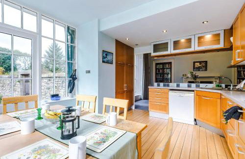 Modern 5BR Country Escape Hot Tub & Large Garden - Foto 2