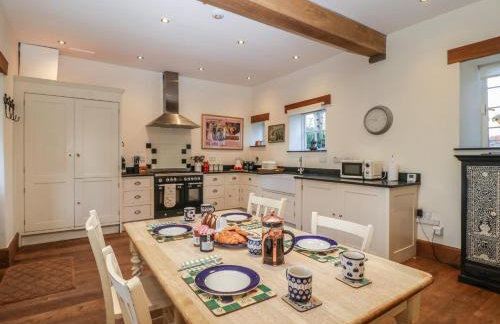 Woodlands Cottage - Photo 10