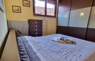 Saluzzo Historic Center Apartment - Foto 16