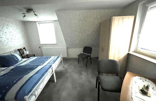 Schöne Zimmer mit gemeinsamer Nutzung von Bad, Toilette und Küche - Foto 7