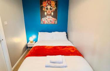 Pristine 2B Guest house near Luton Airport, L&D Hospital, Whipsnade Zoo & Leagrave Train Stn, Contractors - Foto 5