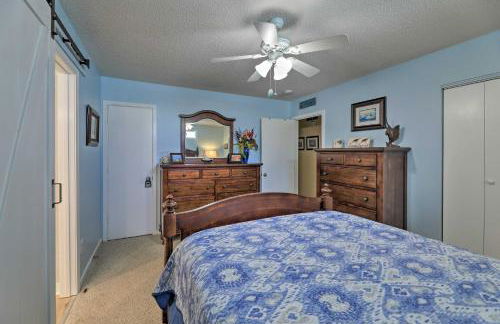 Beaufort Pad with Patio 3 Blocks to Waterfront! - Foto 10