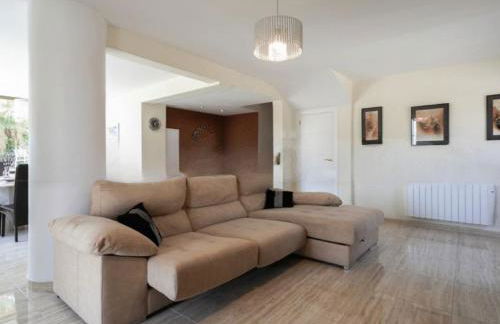 EXCLUSIVA CASA INDEPENDIENTE 16 ppl - Foto 47