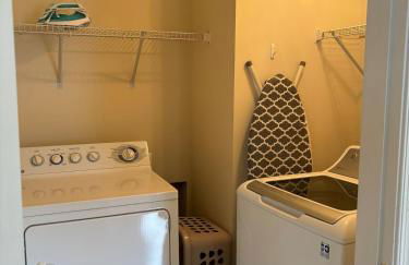 Sunny townhouse 3 bedroom, walk to shops - Foto 46