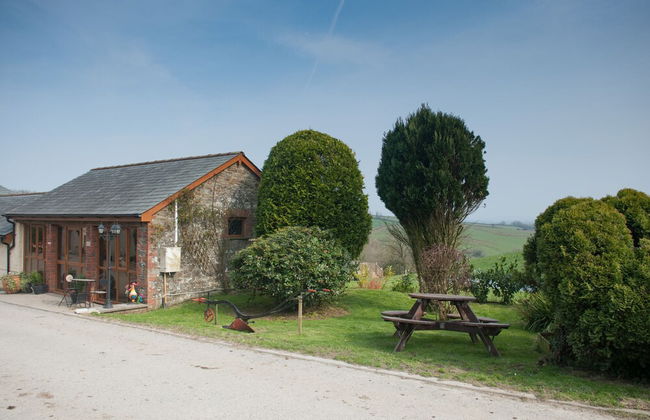 Frankaborough Farm Holiday Cottages - Photo 24