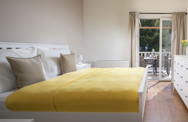 Luxury Villas Stari Grad - Photo 4