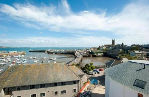 Spacious 1 Bedroom Apartment near Seafront - Photo 22