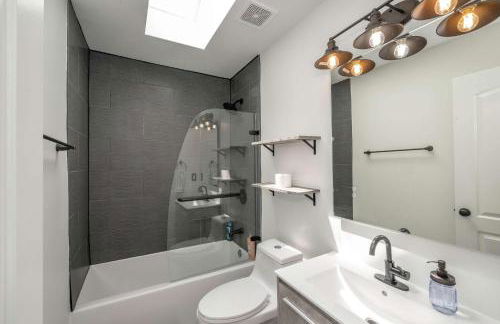 Lark Meadow Retreat Sleeps 10 - Foto 7