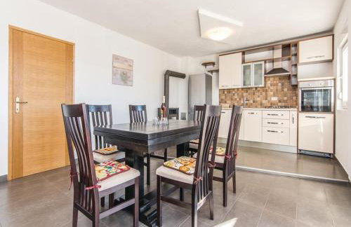 Villa Laura with pool, Budak, Zadar county - Photo 9