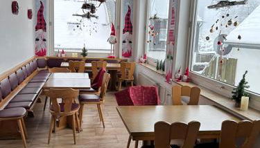 Haus Astenblick in Winterberg für bis zu 35 Personen für Wanderveranstaltungen und Familienfeiern - Foto 3