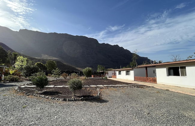 Renovated Tiny House in the Country Near Fataga - Photo 29