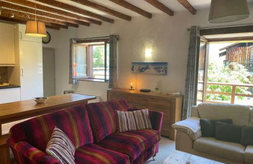 Chalet Muguet - Centre of Village location! - Foto 9