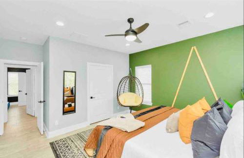 CAMP OUT - Big Backyard - 5mins To Downtown - Foto 34