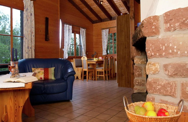 Chalet in Reinskopf With Fireplace - Photo 4