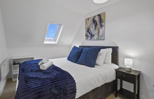 Modern Apartment I Self Check-in I Wi-Fi I Free Private Parking I Sleeps 3 - Foto 1