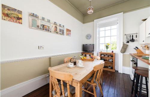 Stunning & spacious Georgian town house in St Neots town centre with parking - Foto 19