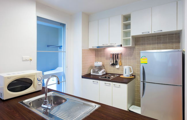 Baan Sanpleon Beachfront Condominium - Photo 32