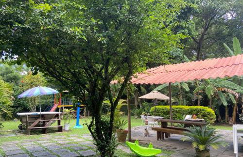 Linda casa no centro de Penedo - Photo 7