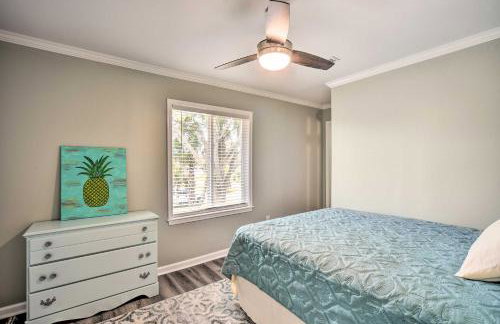 Sunny Edisto Island Duplex - Half Mile to Beach! - Foto 17