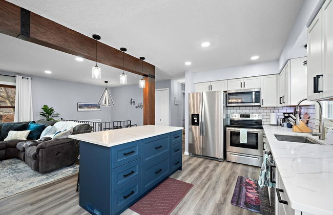 Elm Creek Retreat 4Bd in Maple Grove - Photo 12