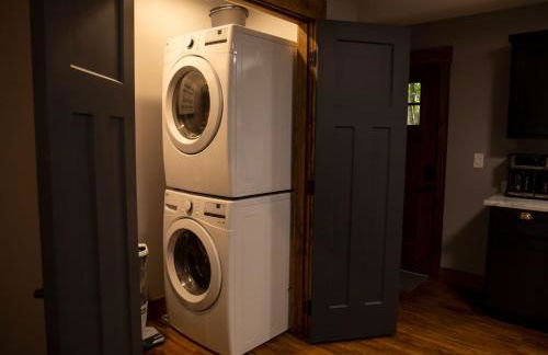 Sunset Views & Mountain Getaway, 4 Min to Downtown - Foto 41