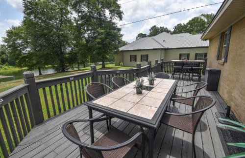 Waterfront Home with Spacious Outdoor Deck Boat Slip - Foto 11