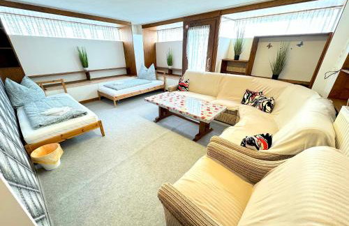 I Apartment 17 Personen - Monteurzimmer - Ferienwohnung, Großköllnbach - Foto 9