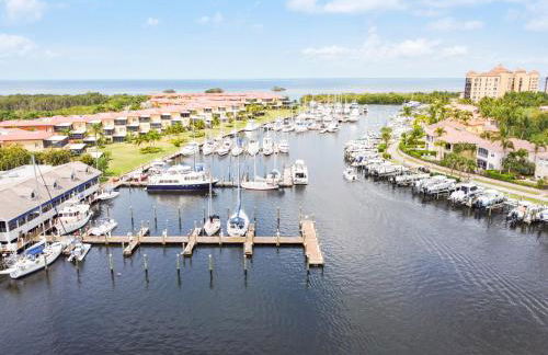 Fabulous Golf and Marina Community Condo - Photo 68