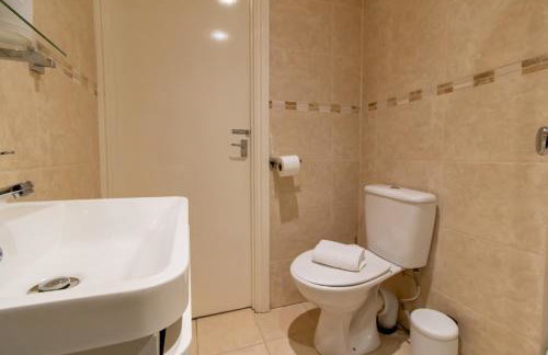 Great offers on Long Stays!! LaLuNa Apartments - Foto 51