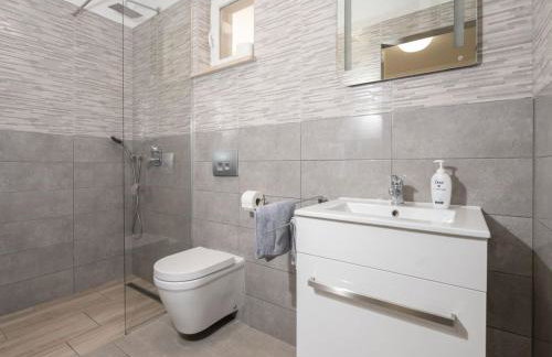 Villa St Nikola with jacuzzi and private swimming pool - Foto 32