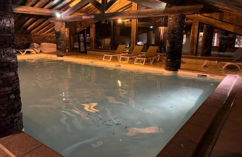 Appartement ski aux pieds dans résidence premium piscine, sauna hamam - Foto 14