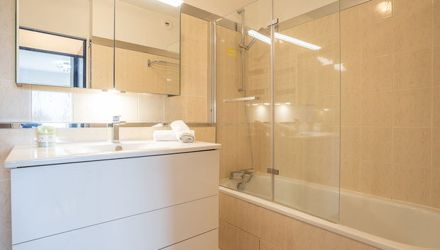 La Croix des Gardes - Foto 5, Bathroom / Wellness