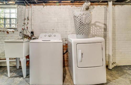 3 Mi to Dtwn Detroit Spacious Home with Yard! - Foto 27