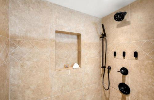 The Whaler, Studio with Stunning Ocean Views! Complimentary Rental Car Included! WH1-1218 by KBM - Photo 104