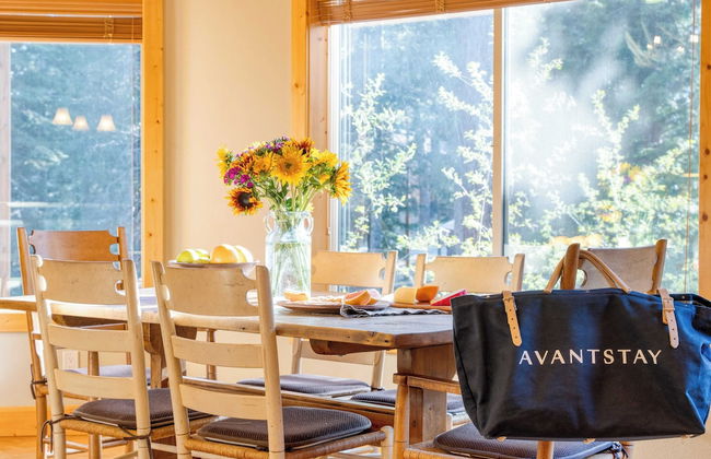 Washoe Chalet by Avantstay Game Room, Hot Tub, Putting Green & Fire Pit - Foto 12