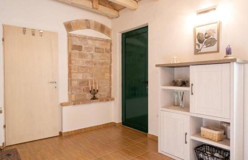 Amazing Home In Najevi With Wifi - Photo 24