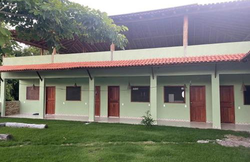 Suítes Sacai - Privacidade e Conforto - Foto 13