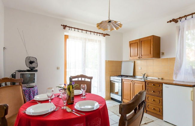 Apartment in Malinska With Terrace - Foto 12