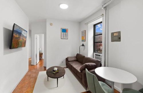 89-3FS Newly Furnished 2 Bedrooms UES - Foto 1