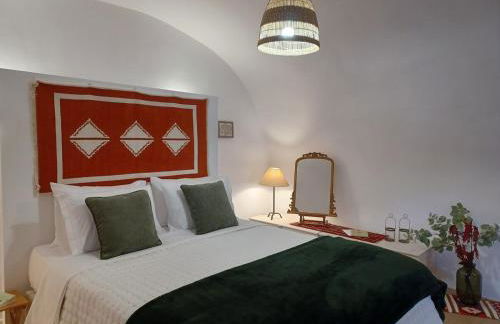 Theta Guesthouse - Photo 28