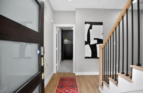 Urban EaDo Retreat - 3BR Townhome w Deck - Foto 11