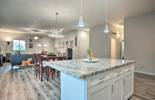 Stunning Clovis Home about 1 Mile to Old Town! - Foto 8