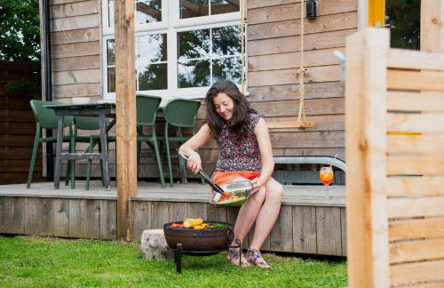 Ailsa- Enchanting Tiny House with wood burner and hot tub in Cairngorms - Foto 28