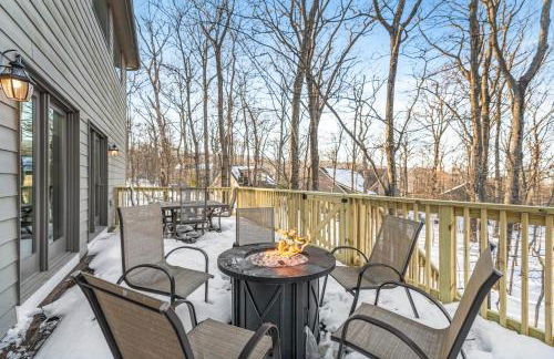 Spacious Family Retreat-Hot tub & Game Room - Foto 6