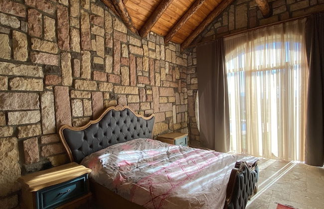 İznik Taş Mahal - Foto 1