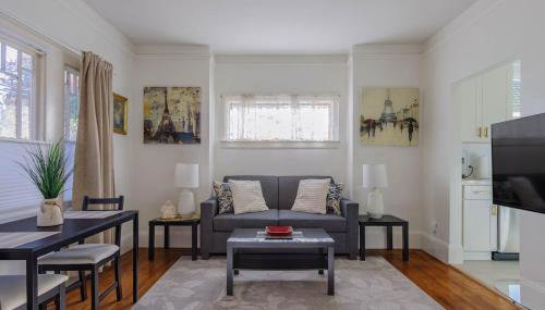 1 Berkeley - Entire Apartment - Private, Spacious - Photo 3