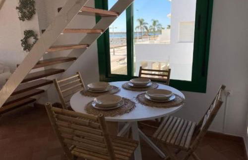 Apartamento en primera línea de playa - Foto 8